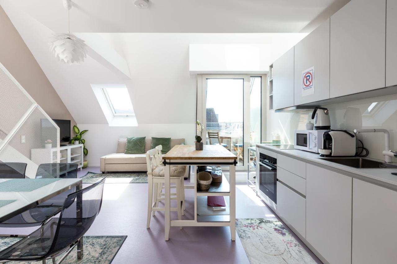 Apartment Julius 28 - Duplex 5 Mins To Center